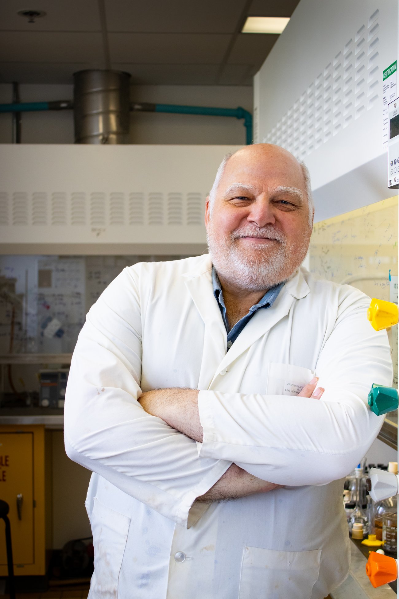 Le Pr. Pierre D. Harvey