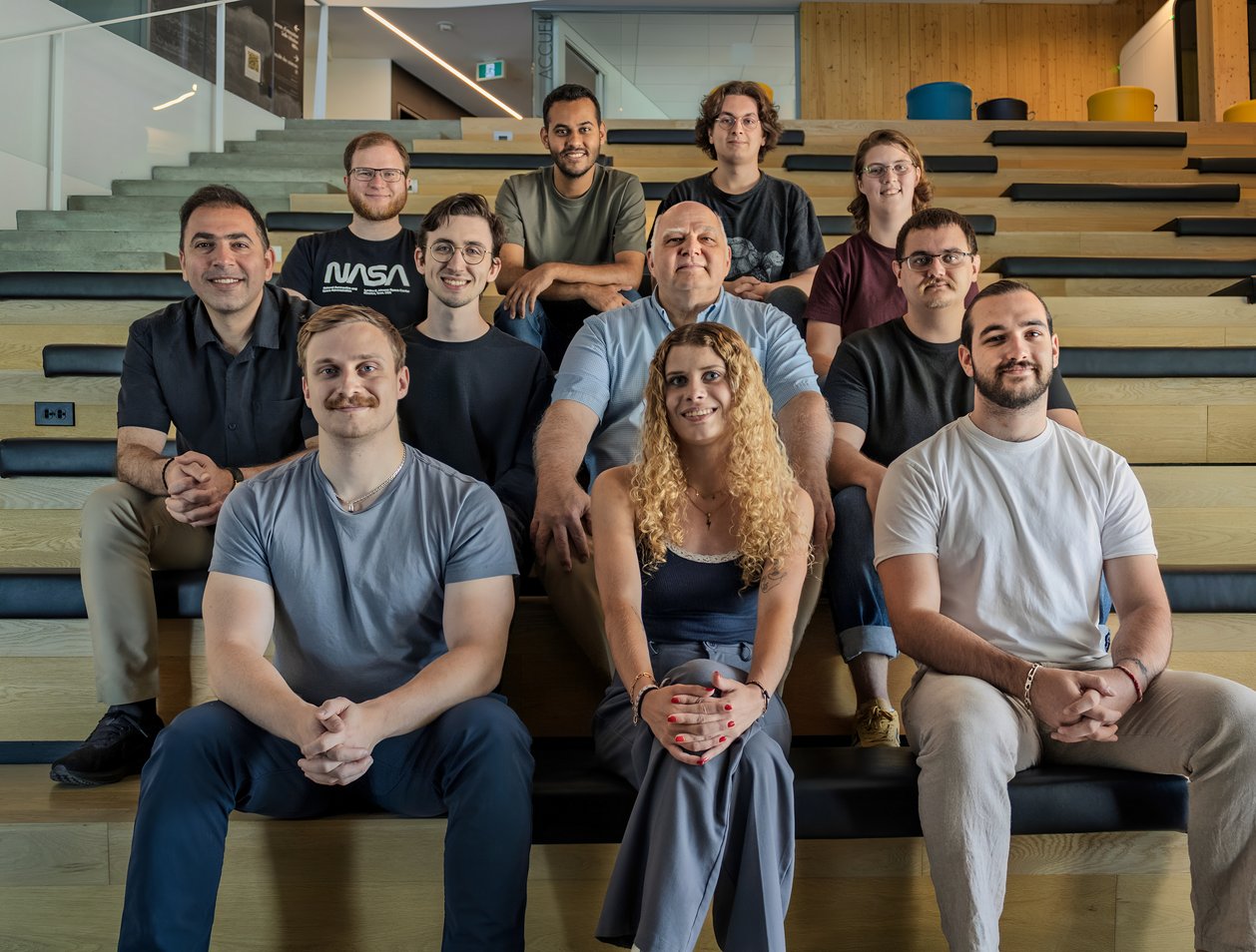 Le groupe durant l'été 2025